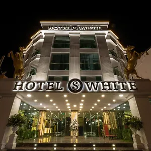 3* Hotel S White