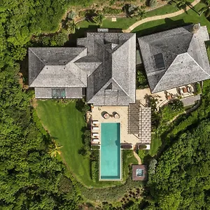 https://canouan-estate.comcaribbean.com